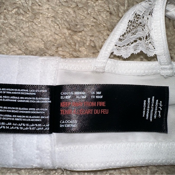 ASHLEY GRAHAM Underwire Bra - Picture 7 of 7